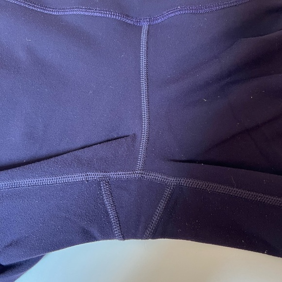 Lululemon Wunderunders Grape Size 6 25” - Picture 9 of 9